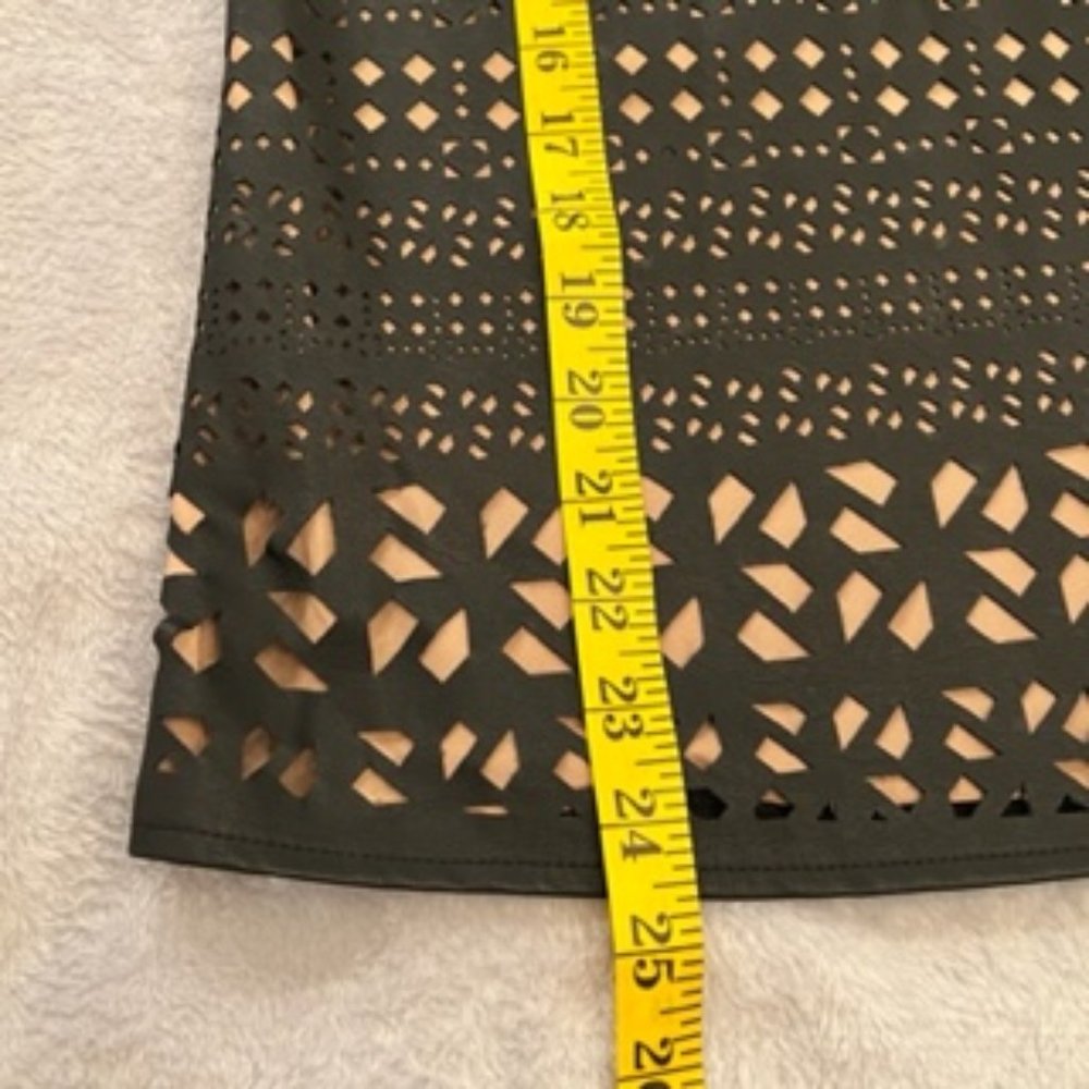 New York & Company Stretch Women's Top Shirt XS Black - Picture 3 of 15